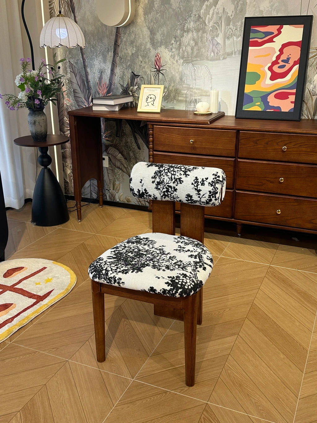YZ005 Dining Table – detail view 4
