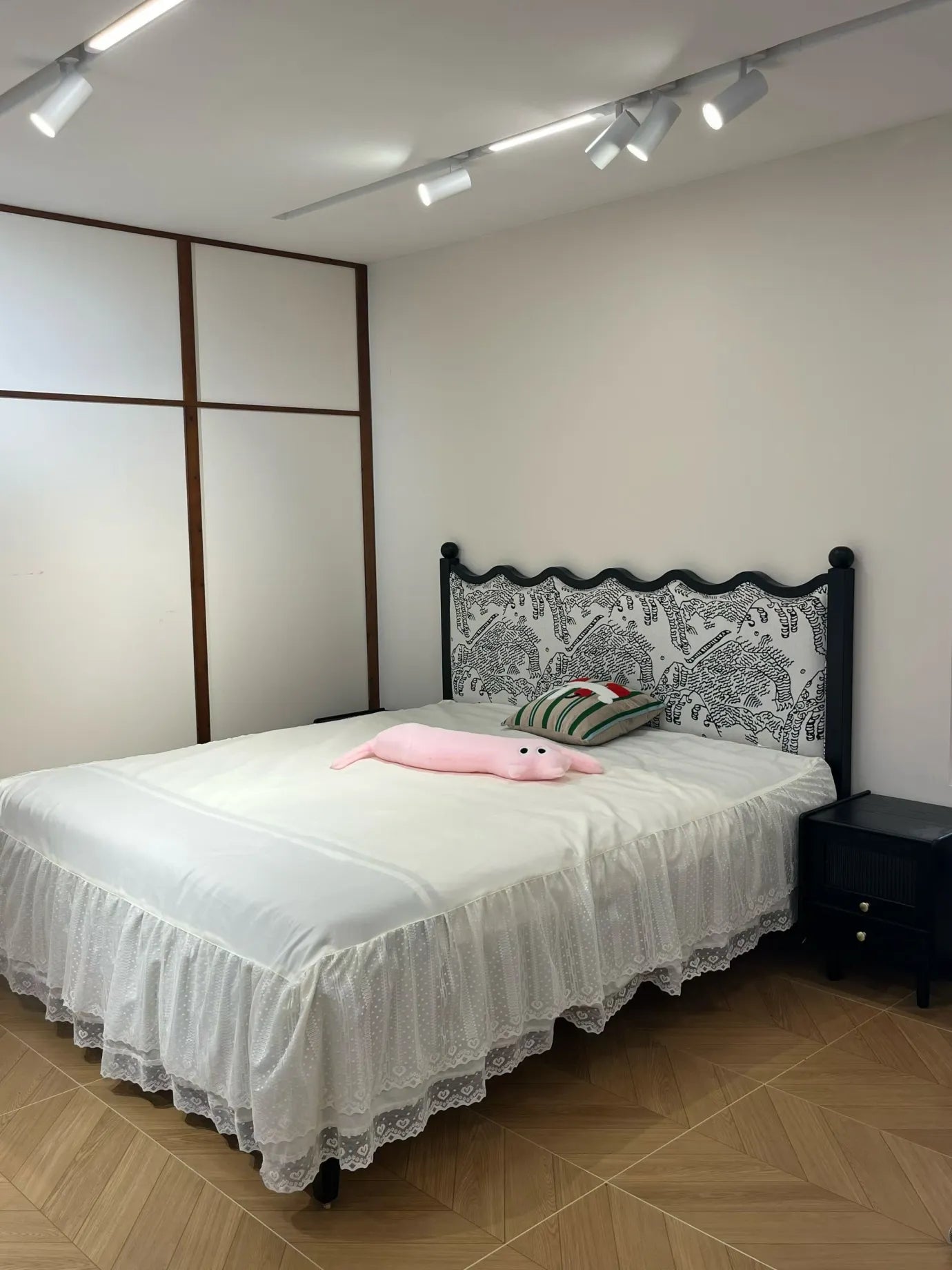 C02 Bed – detail view 3