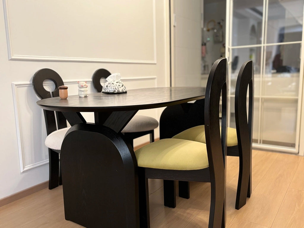 CZ002 Dining Table – detail view 6