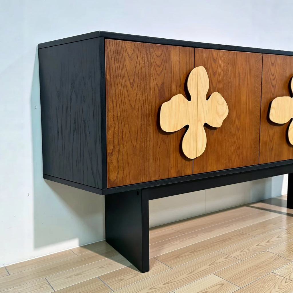 WO2 Sideboard – detail view 4