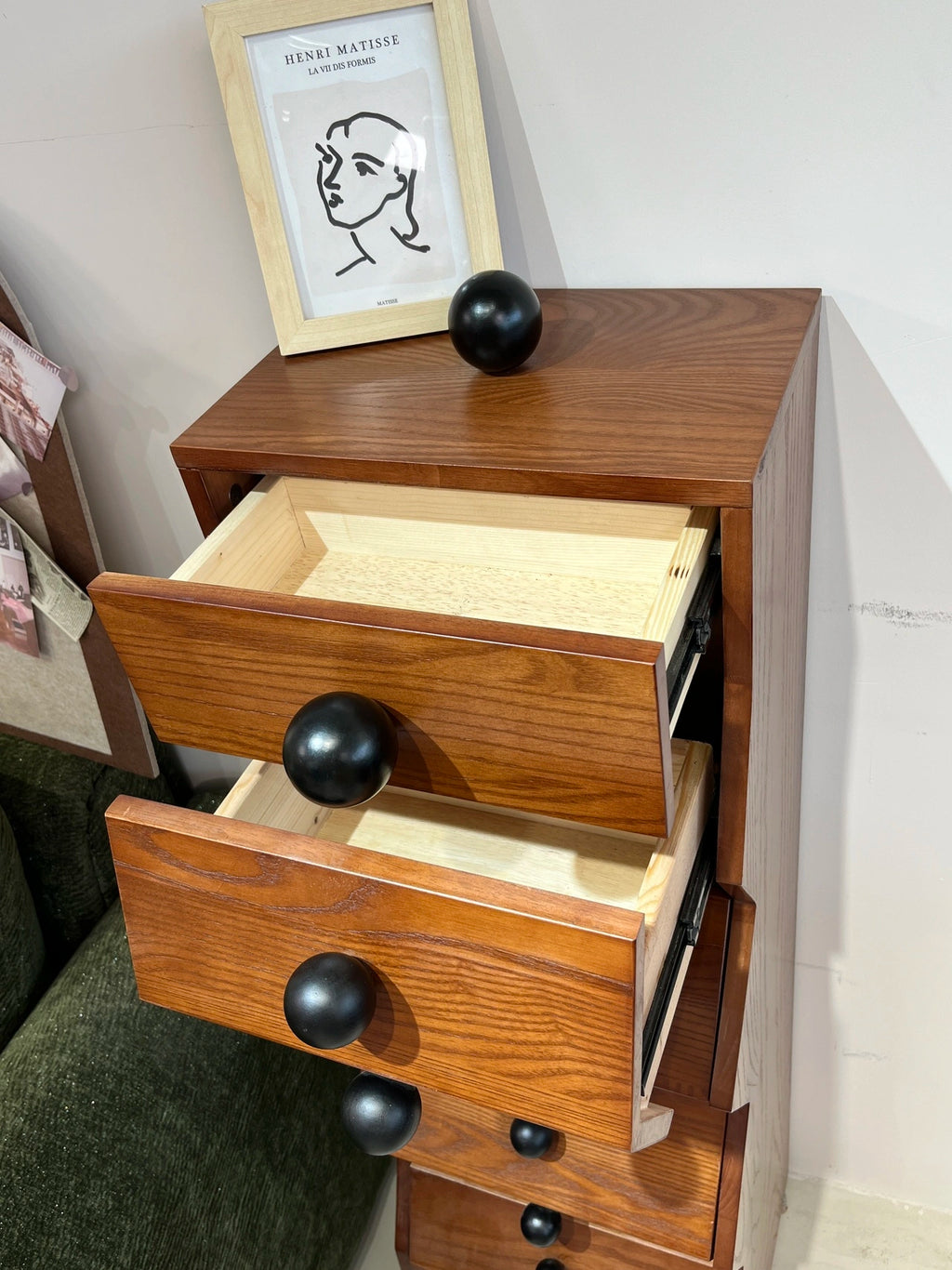D001 Sideboard – detail view 3