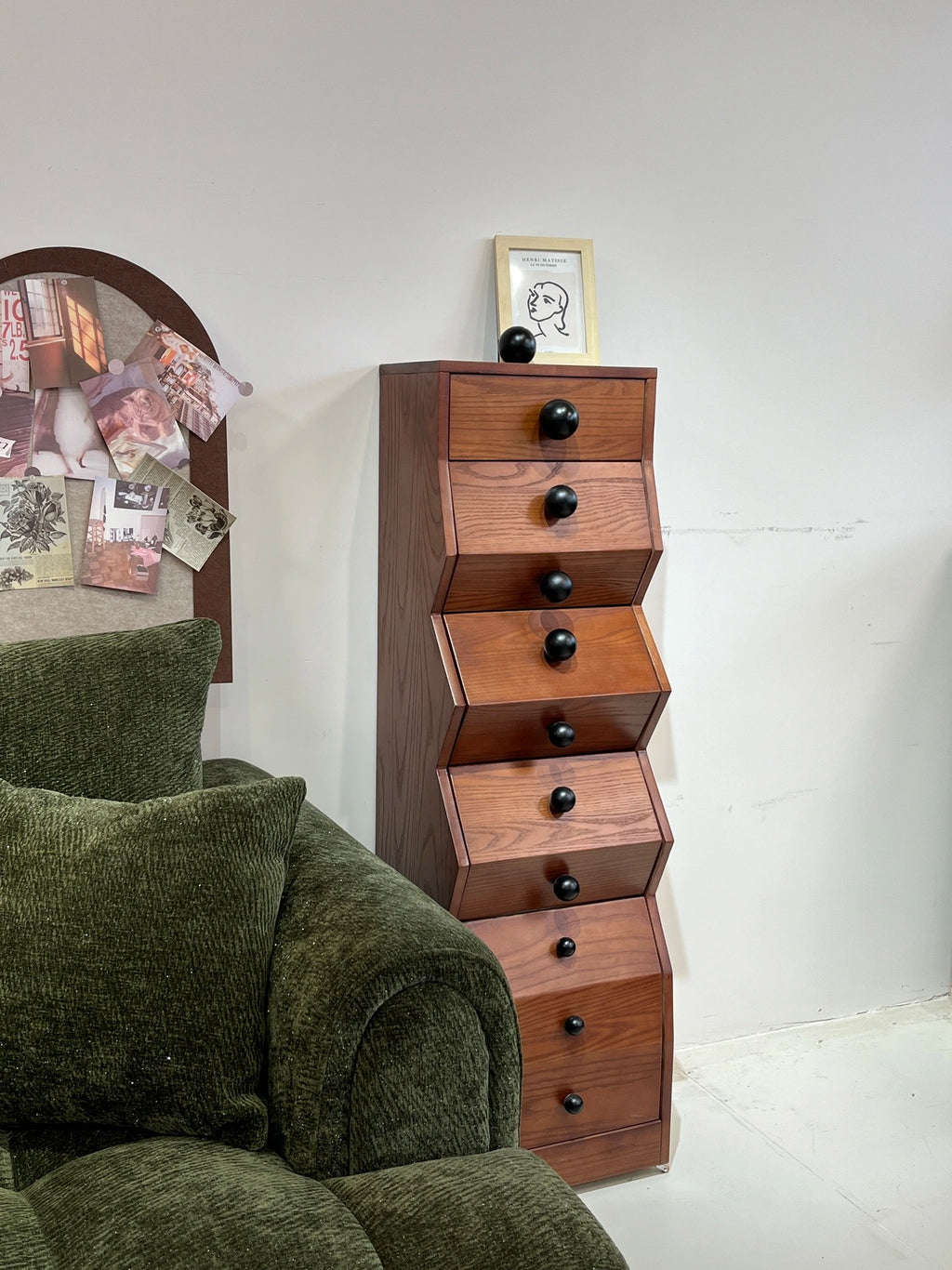 D001 Sideboard – detail view 2