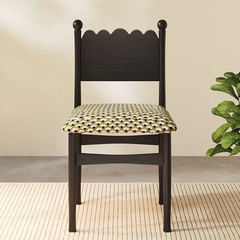 YZ021 Dining Table – detail view 4