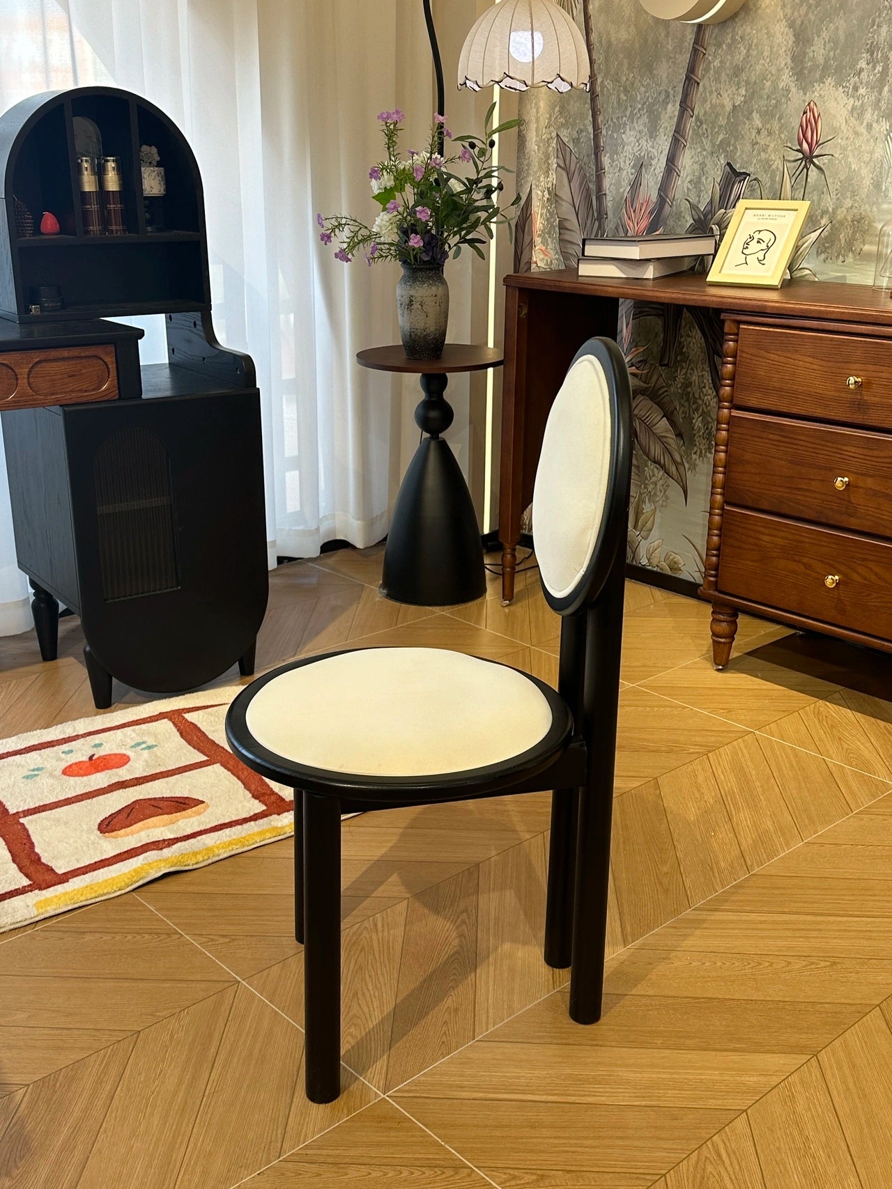 YZ006 Dining Table – detail view 6