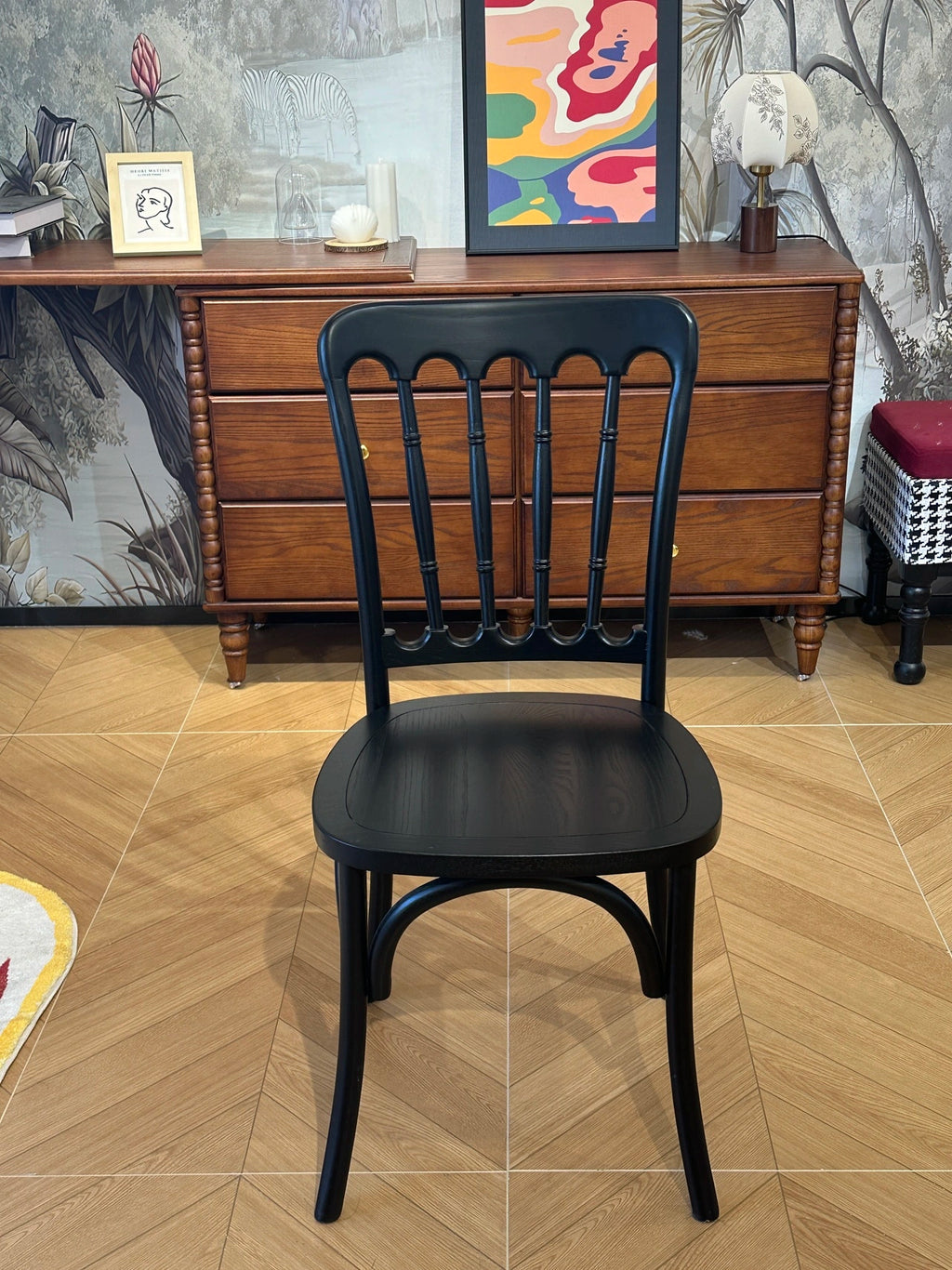 YZ010 Dining Table – detail view 5
