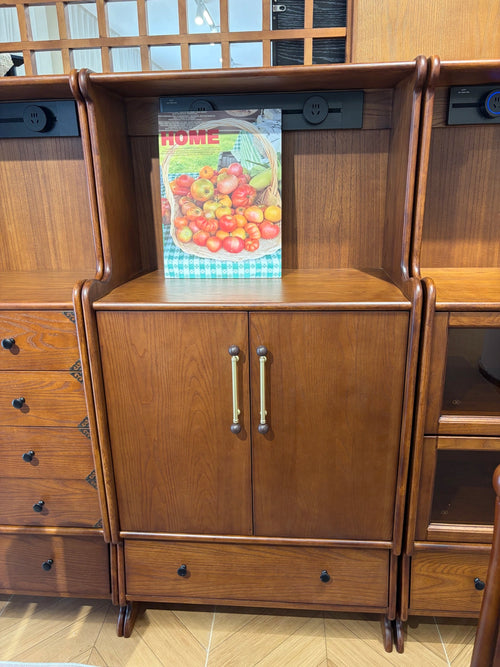 BG11 Sideboard – detail view 2