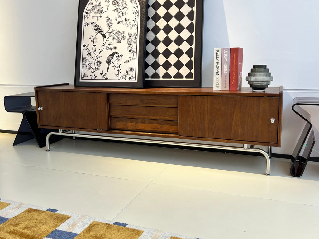 D18 TV Console – detail view 8