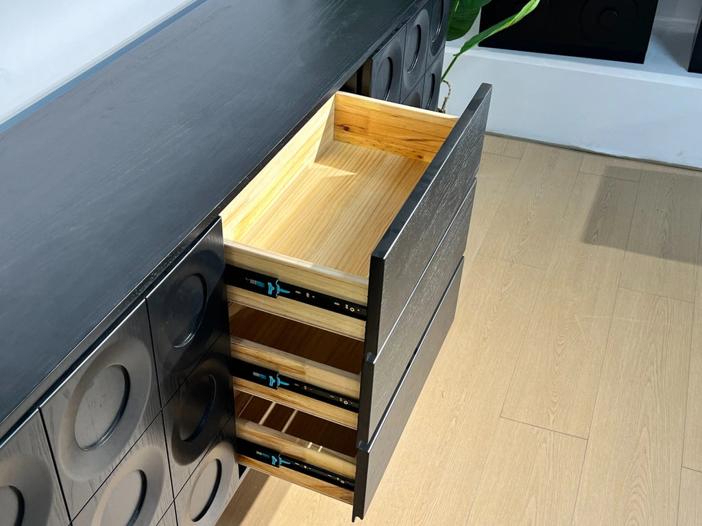 BG005 TV Console – detail view 6