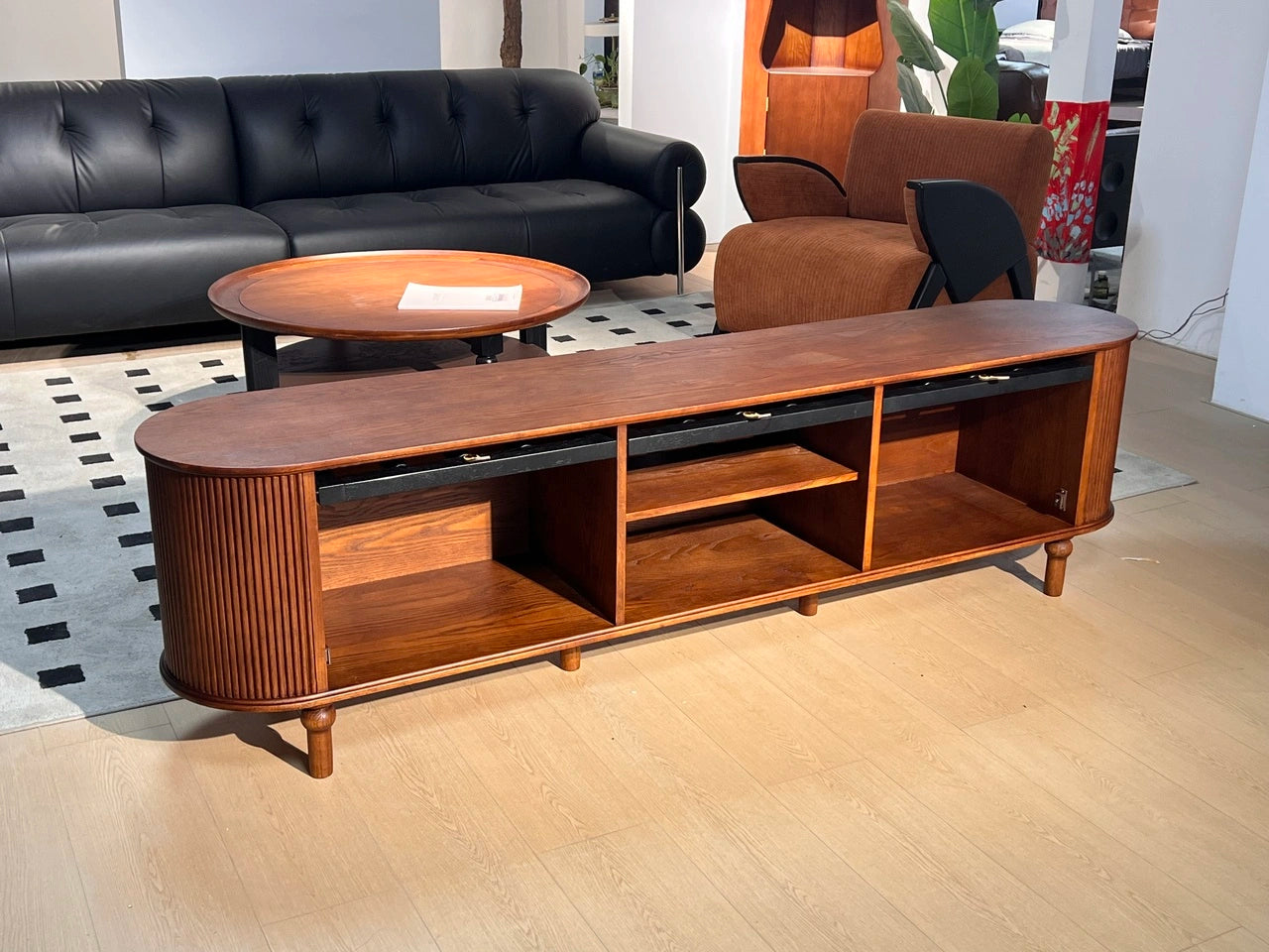 D01 TV Console – detail view 9