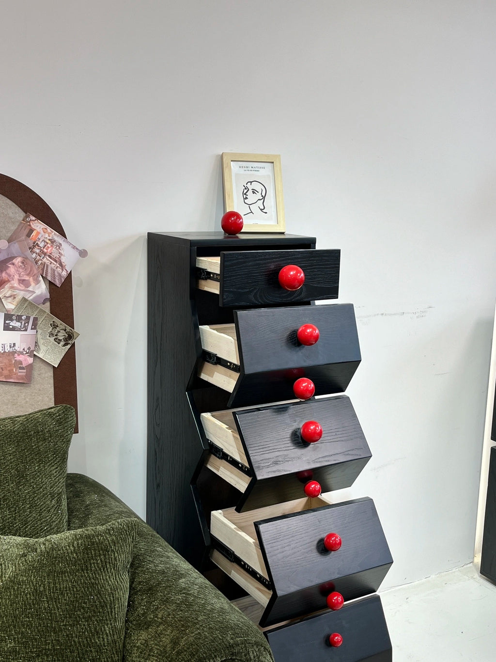 D001 Sideboard – detail view 7