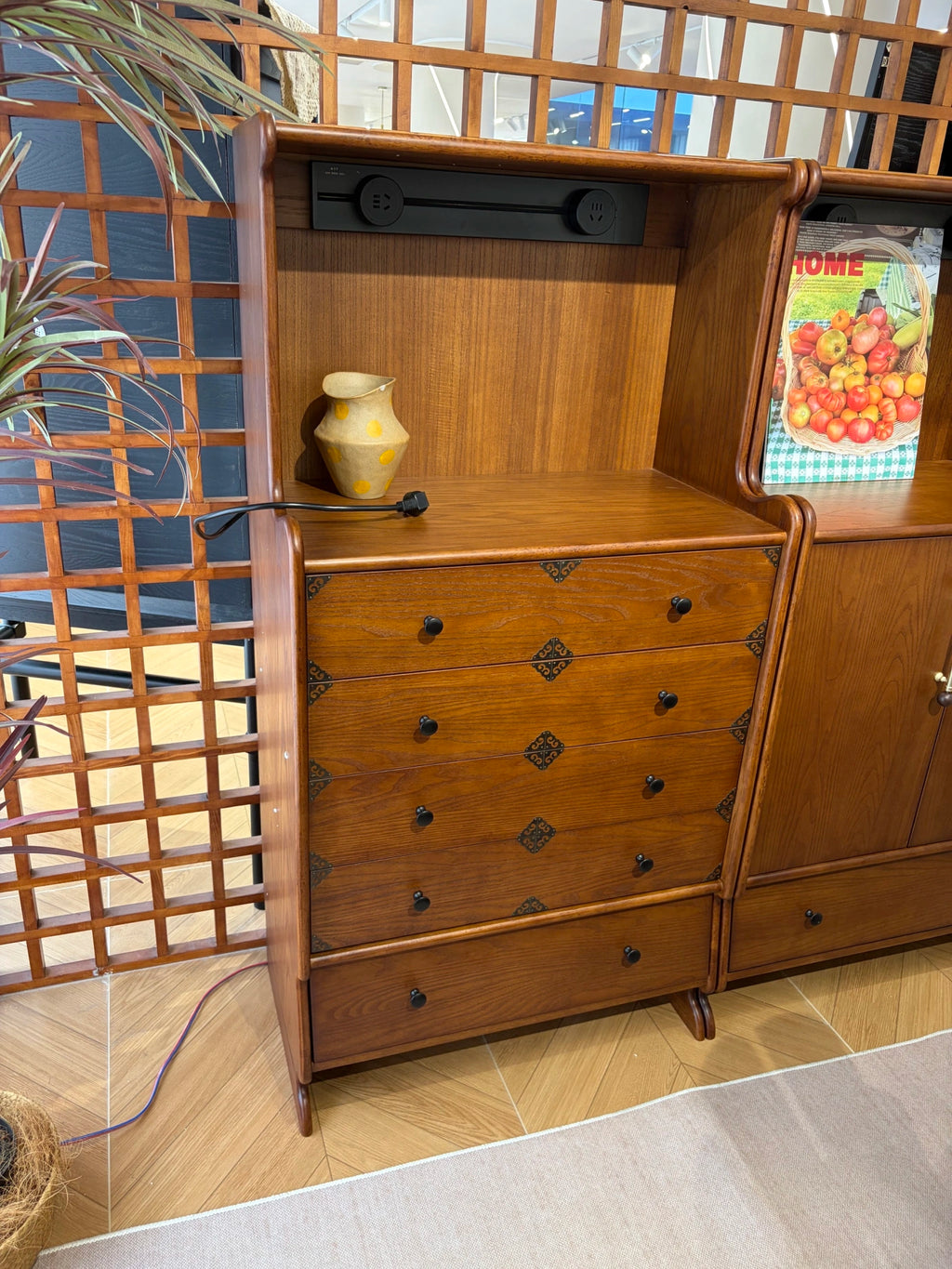 BG13 Sideboard – detail view 3