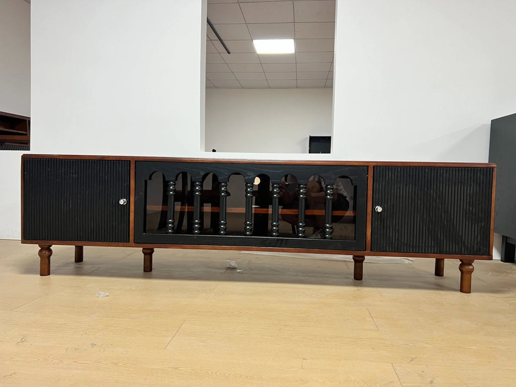 D16 TV Console – detail view 4
