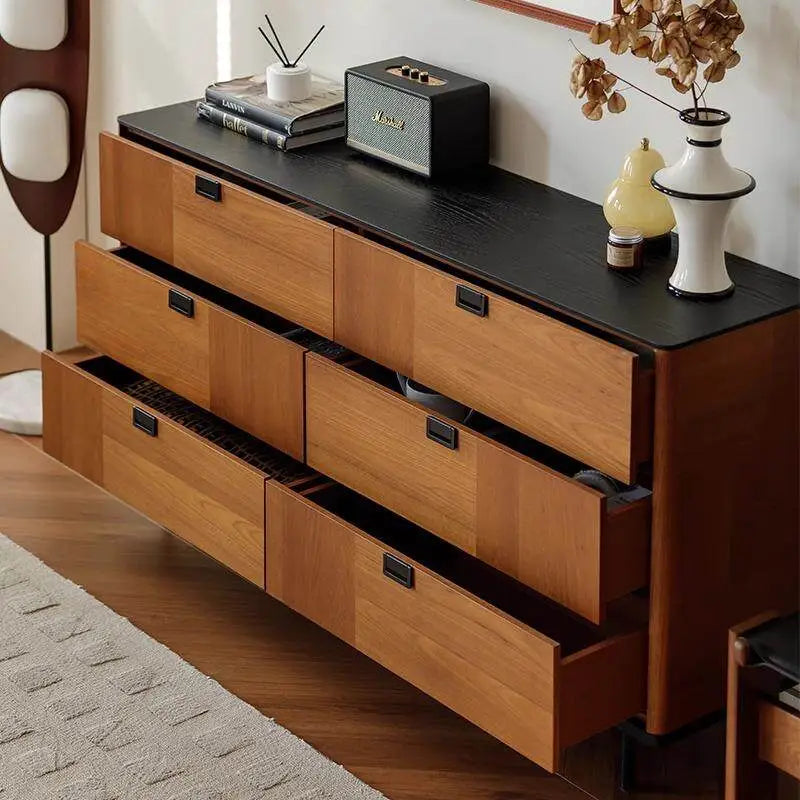 J06 Sideboard – detail view 4