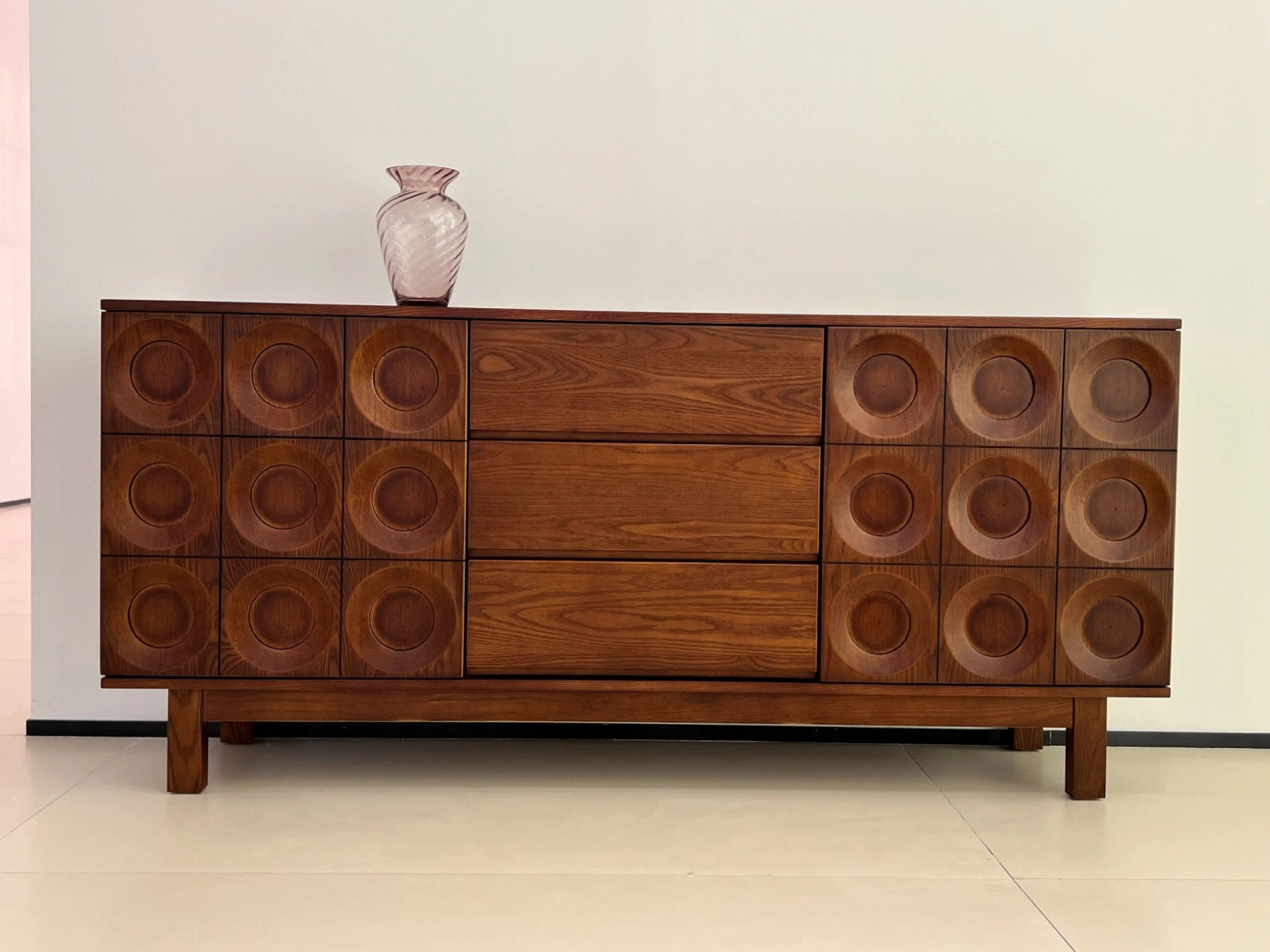 BG005 TV Console – detail view 8