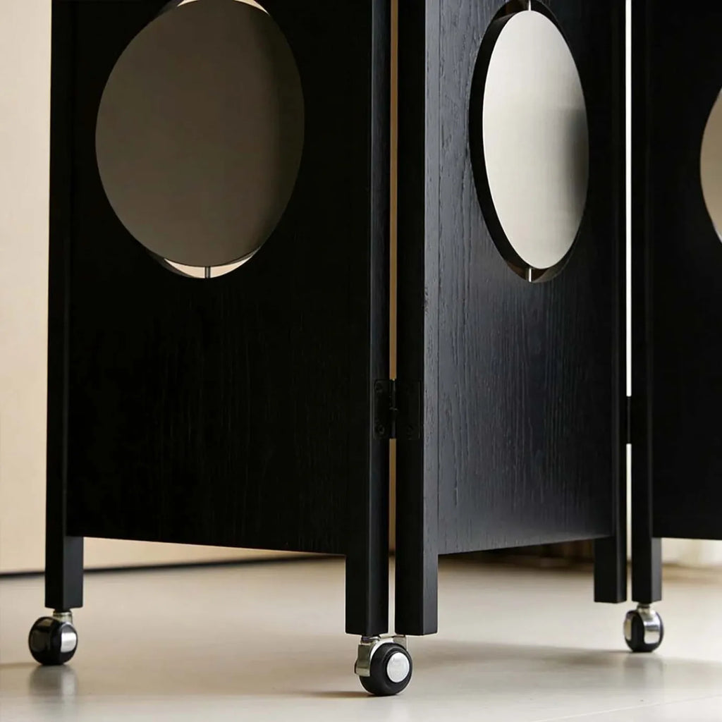 P02 Sideboard – detail view 3