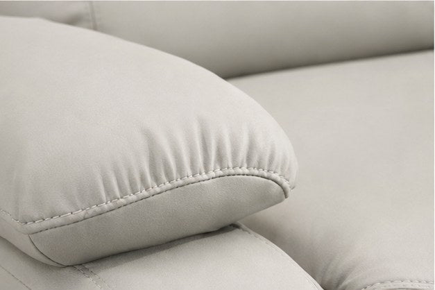 03 Upholstered Lounge Chair - upholstery detail