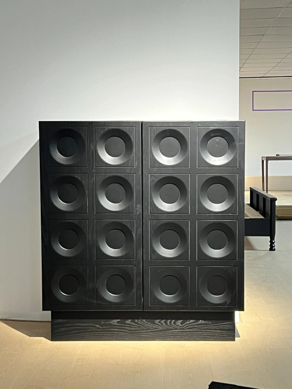 BG006 TV Console – detail view 10