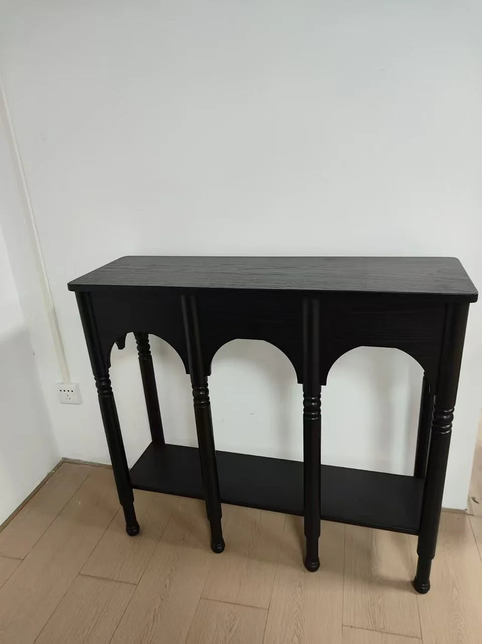 F33 TV Console – detail view 2